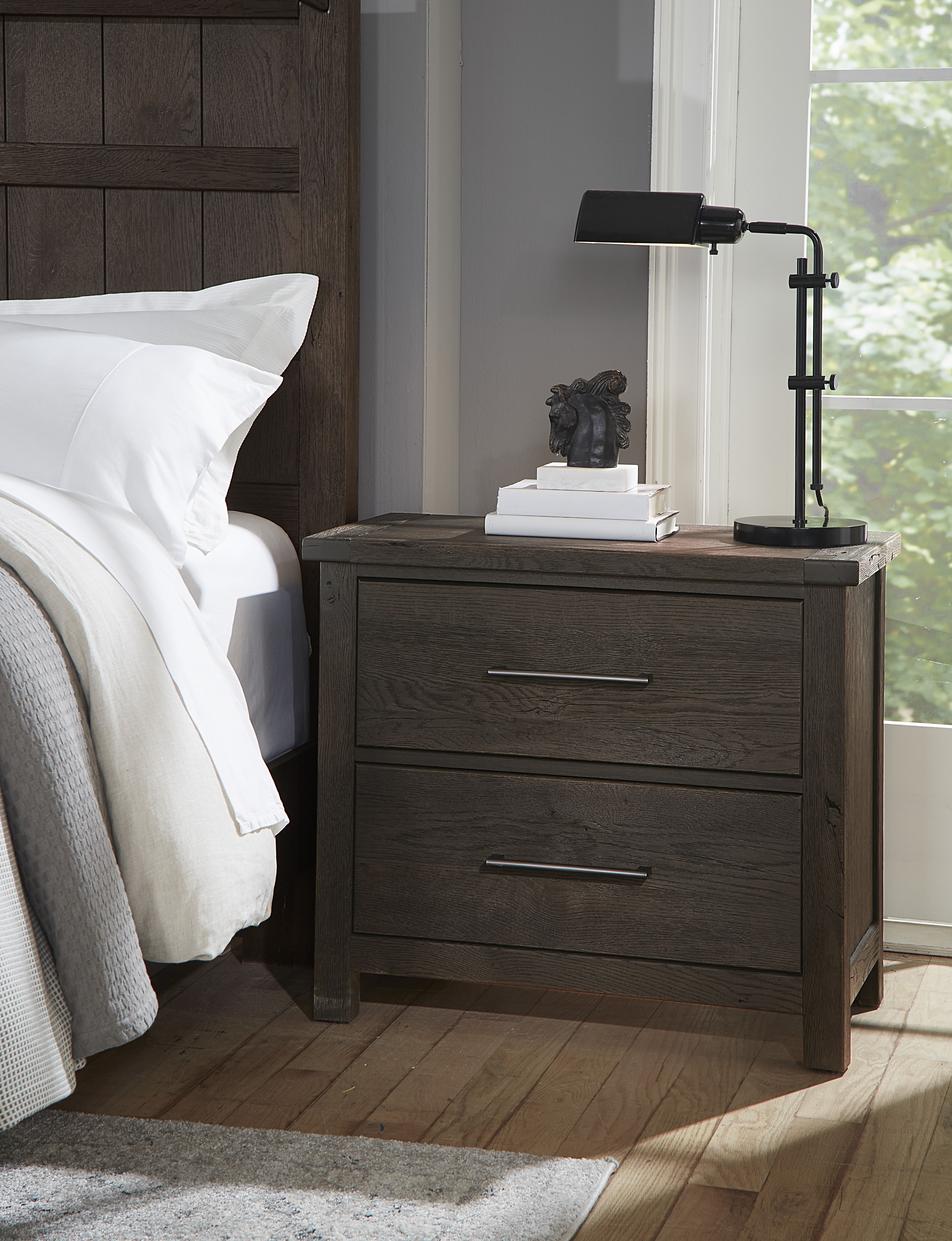 Vaughan-Bassett Dovetail - 2-Drawer Nightstand - Java