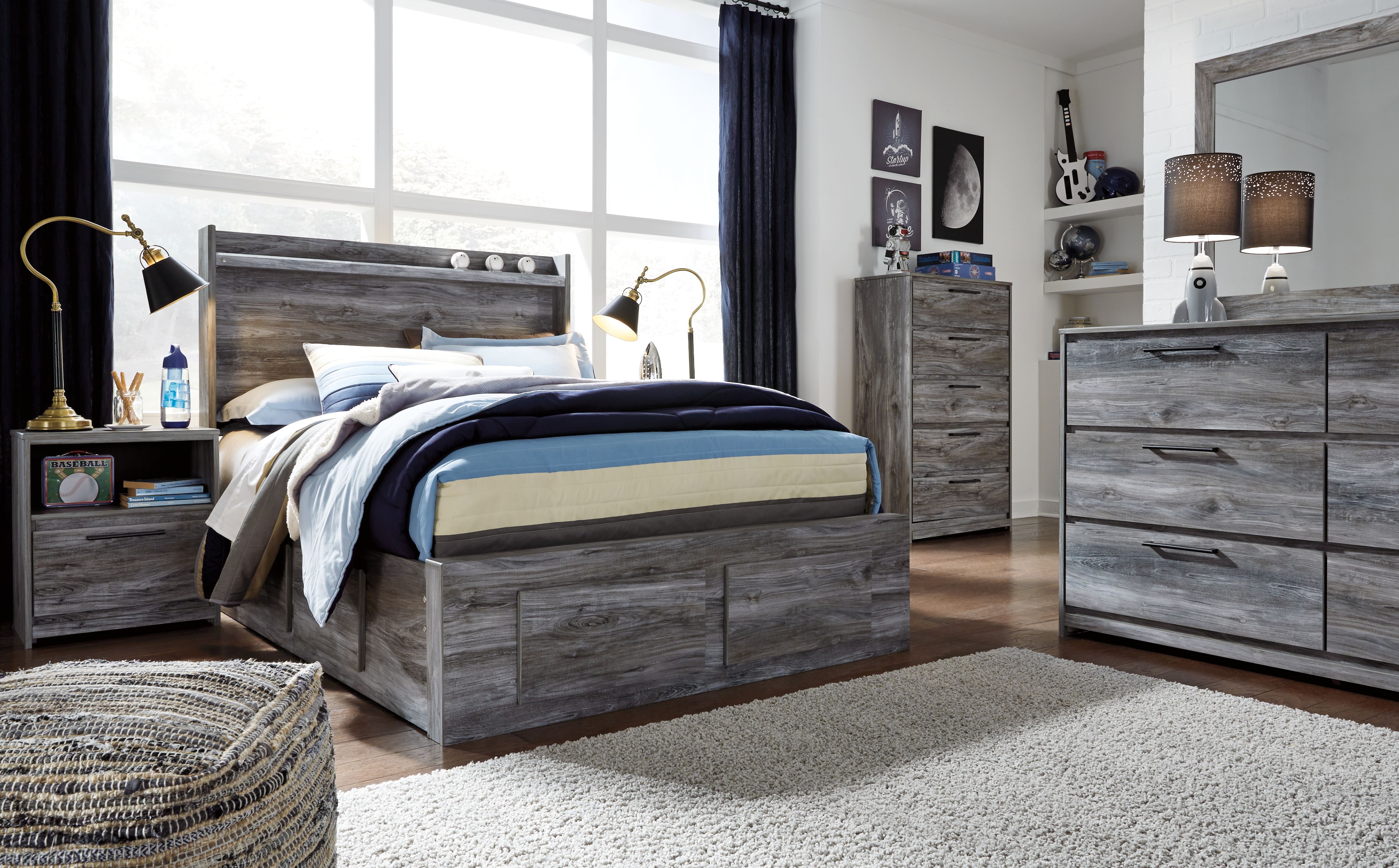 Full · 7 Pc · Dresser, Mirror, Full Bed