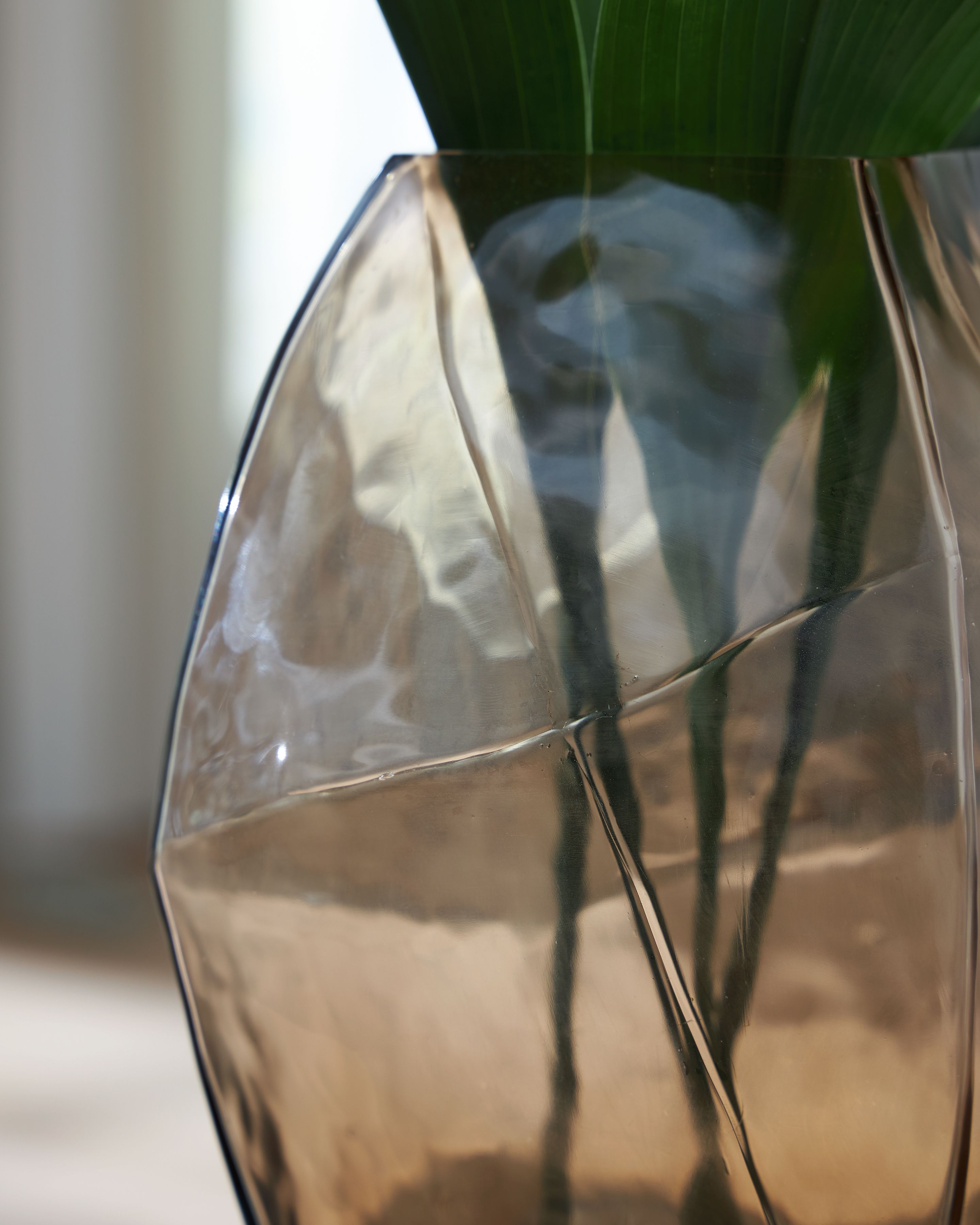 Ewart - Vase - 10.2" - Light Brown