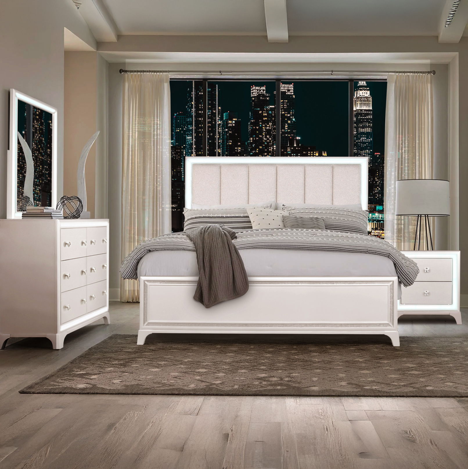 Cassie - 4 Piece King Bedroom Set - Off-White