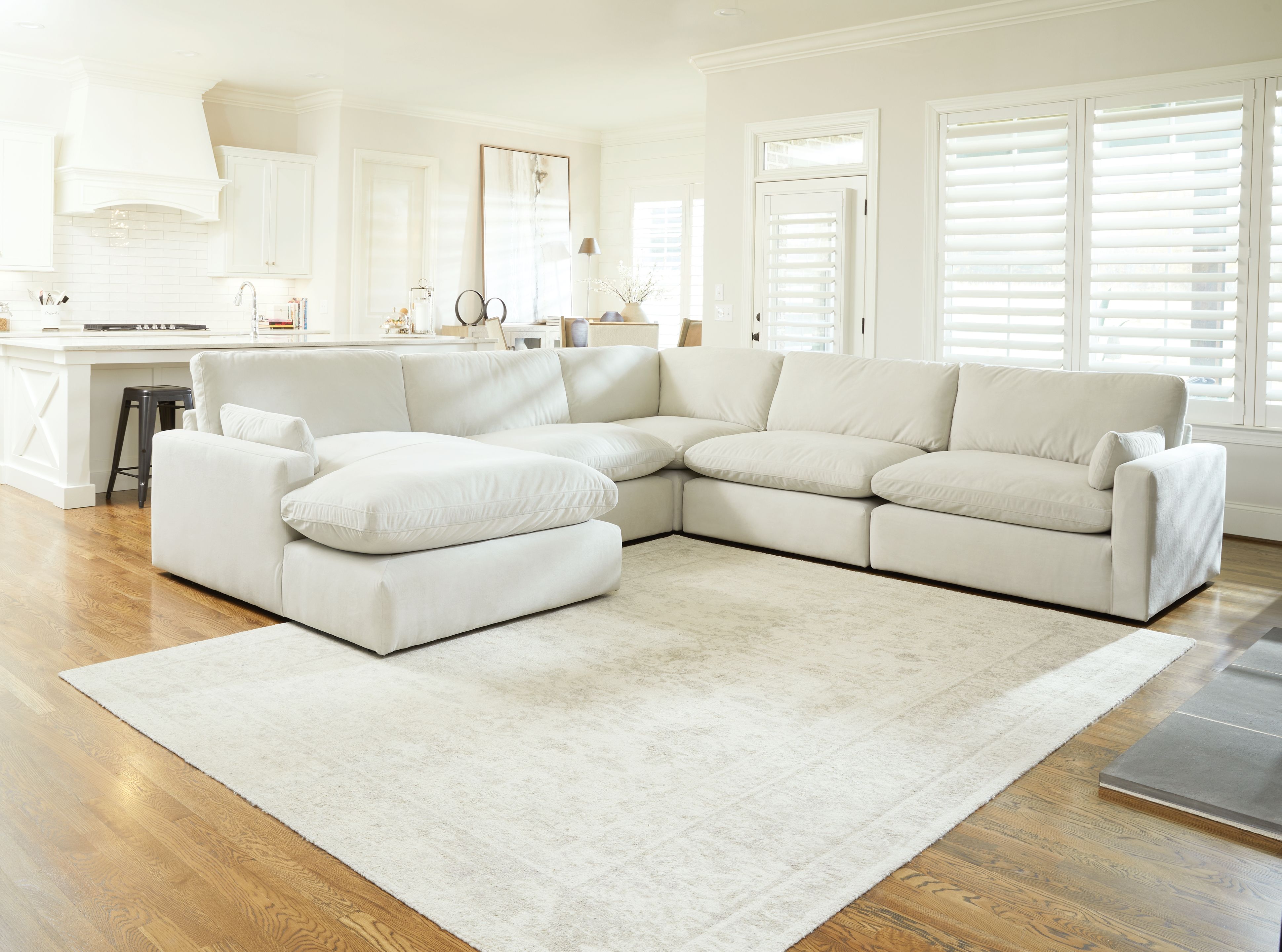Ashley Sophie - Light Gray - Left Arm Facing Chaise 5 Pc Sectional