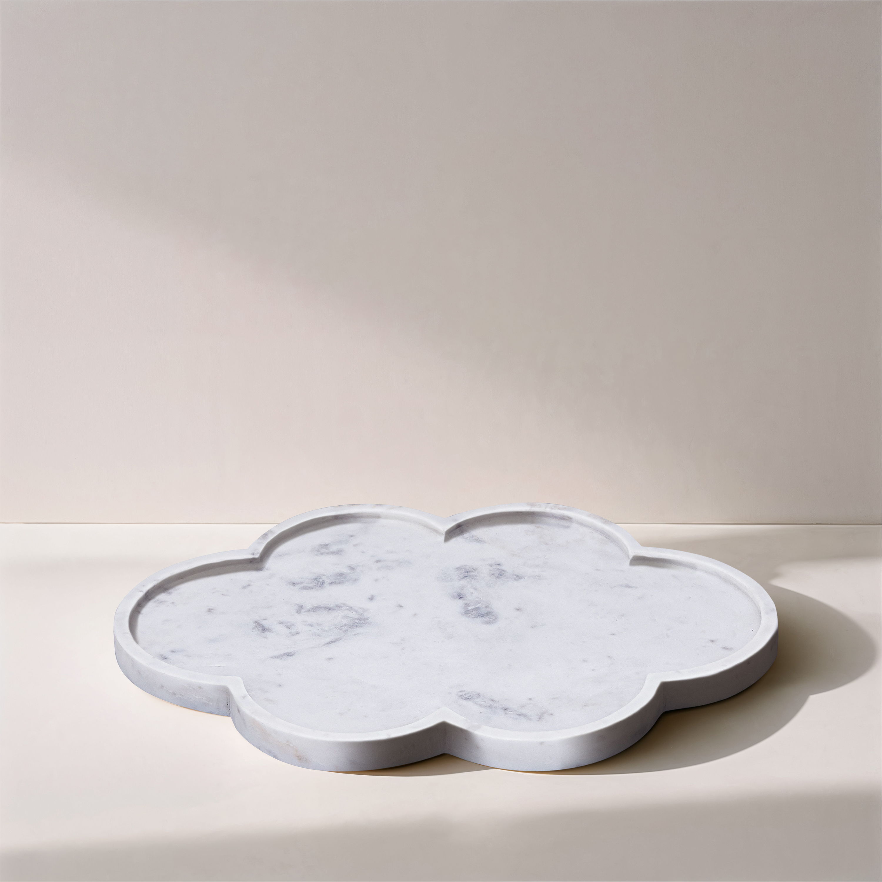 Rimini - Marble Clover Shaped Tray - White