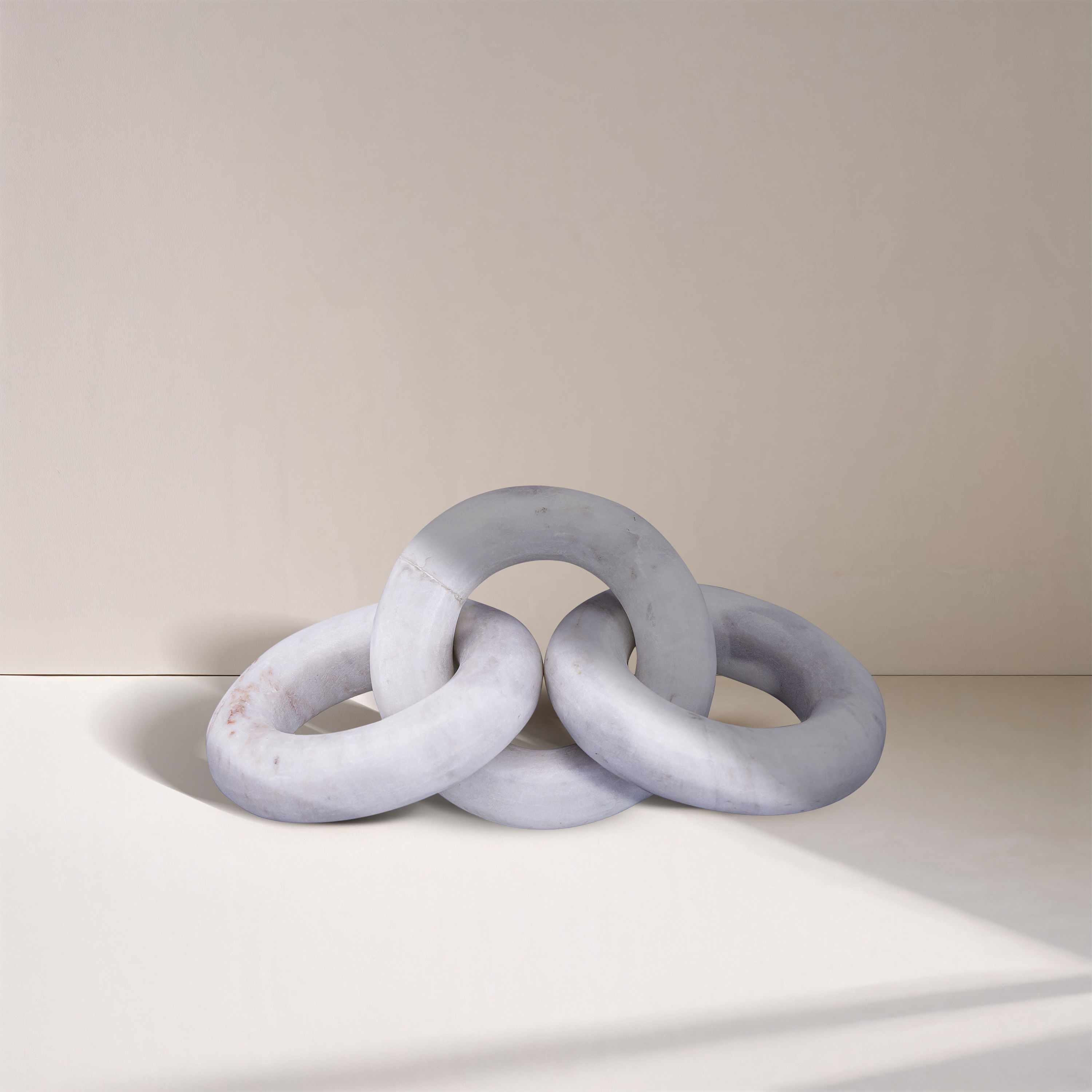 Rings - Marble Decorative Chain Links - White