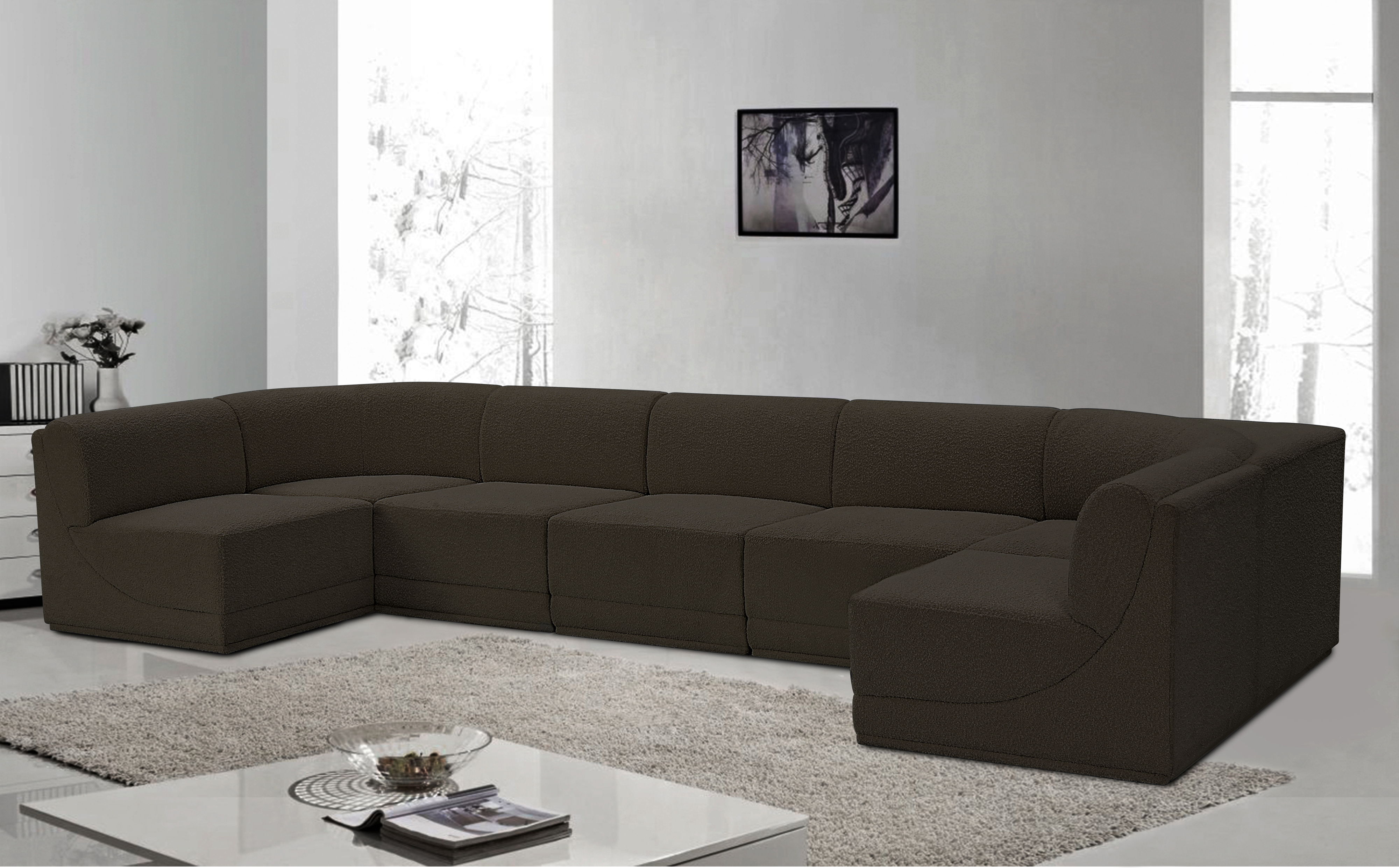 Ollie - 7 Piece Modular U-Shaped Sectional - Brown