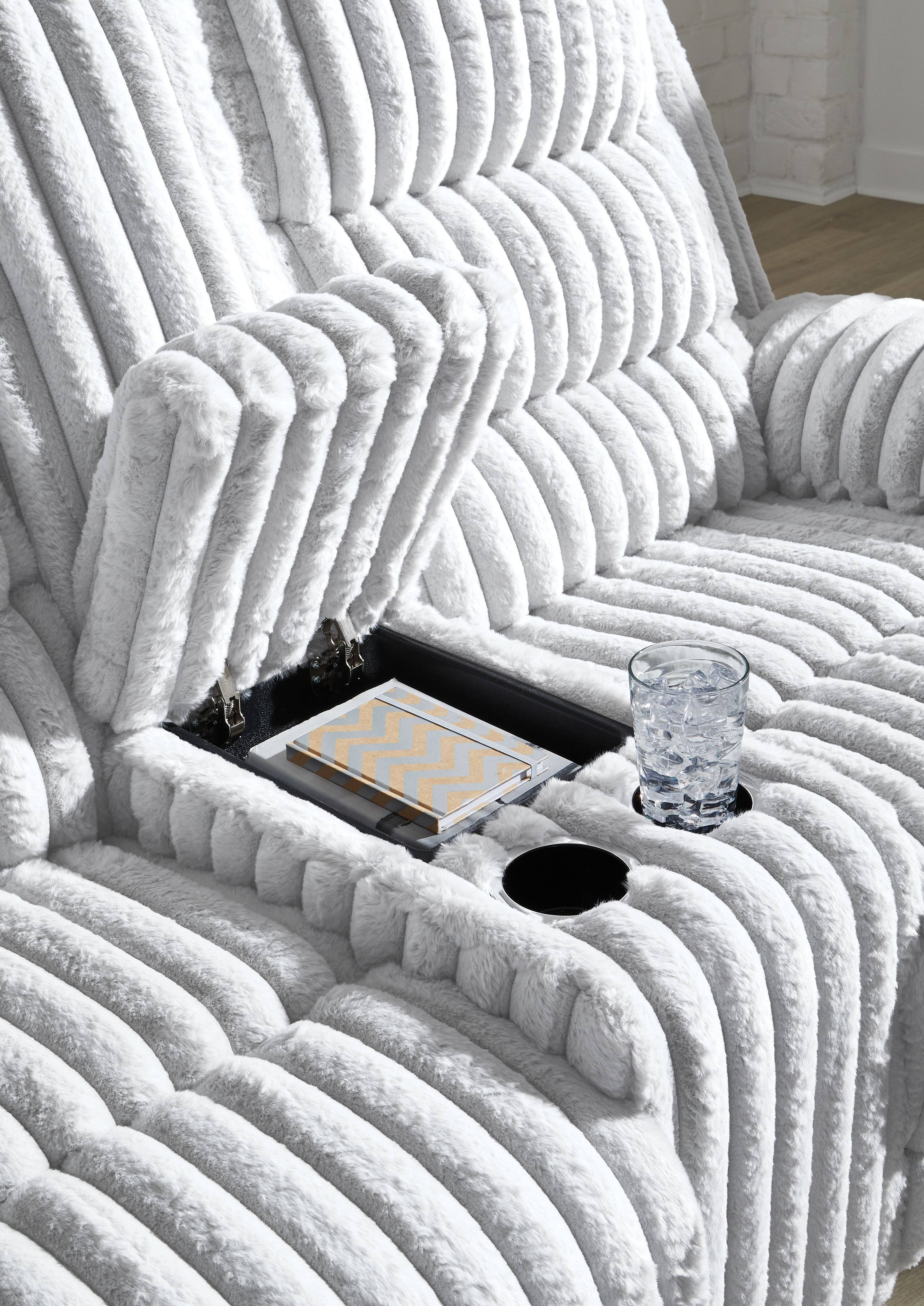Ashley Furniture Rhines Falls - Double Reclining Power Loveseat With Console - Alloy - Image 6