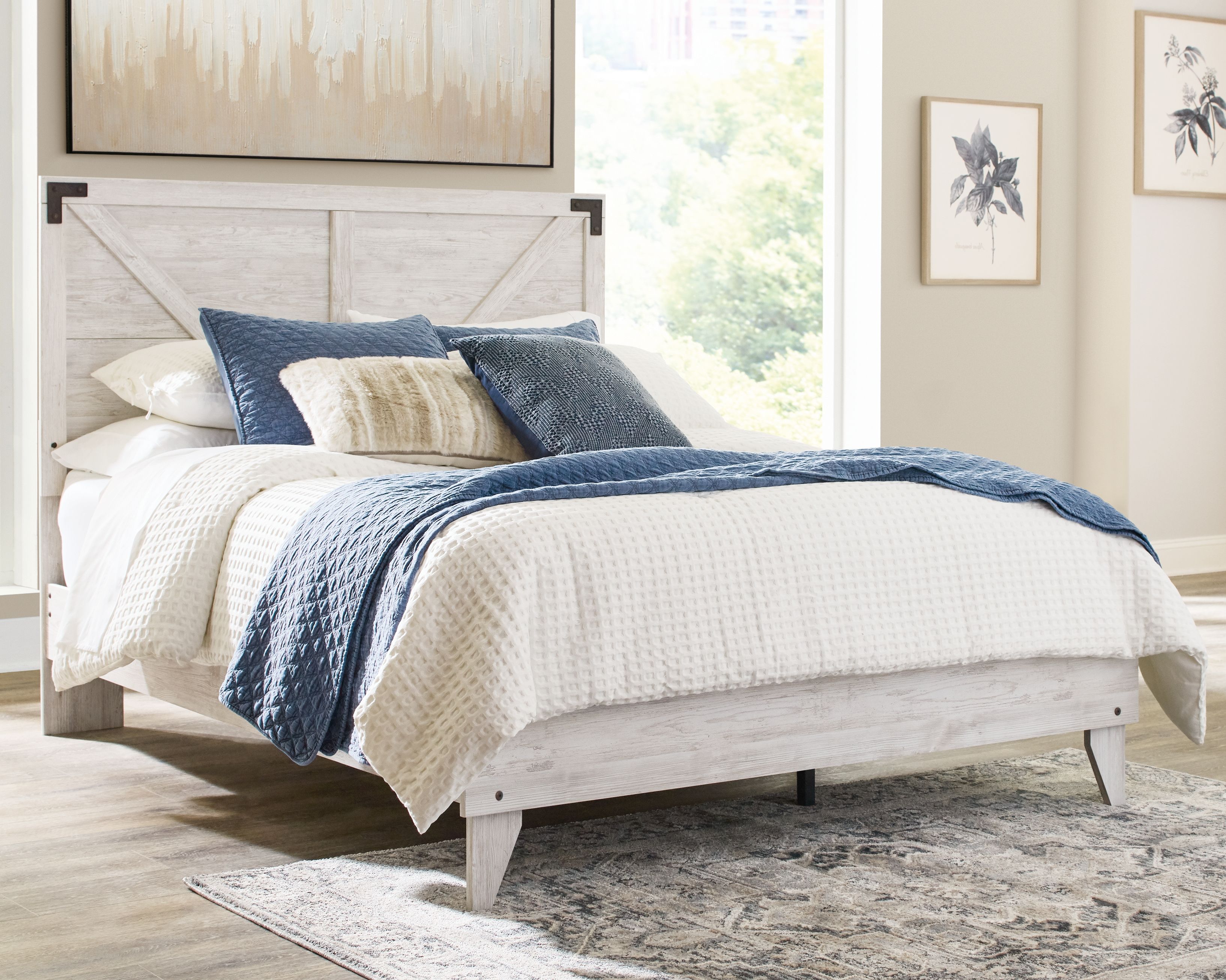 Shawburn - Queen Panel Platform Bed - Whitewash